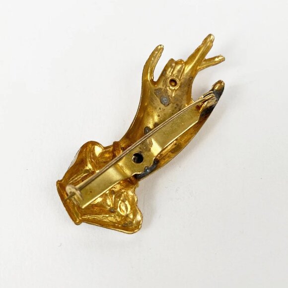 1950s Vintage Victorian Revival Figural Hand Hand-Painted Gold Brooch - Picture 2 of 4